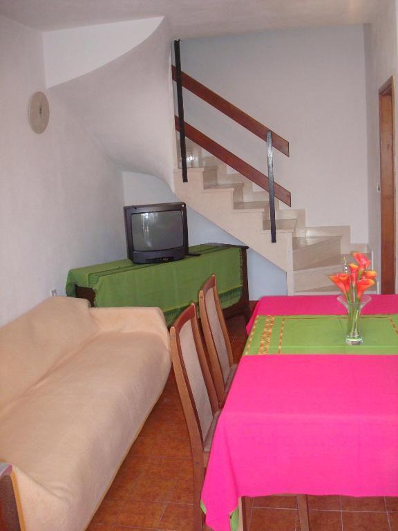 Apartments Mila Bol Szoba fotó
