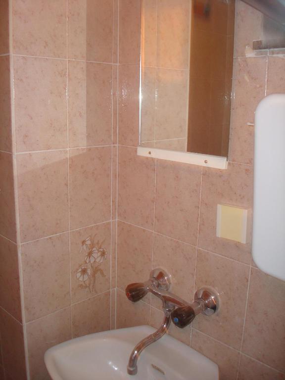 Apartments Mila Bol Szoba fotó