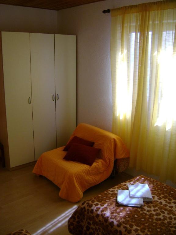 Apartments Mila Bol Szoba fotó